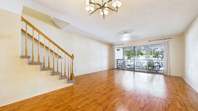 Building Photo - 9479 Tara Cay Ct