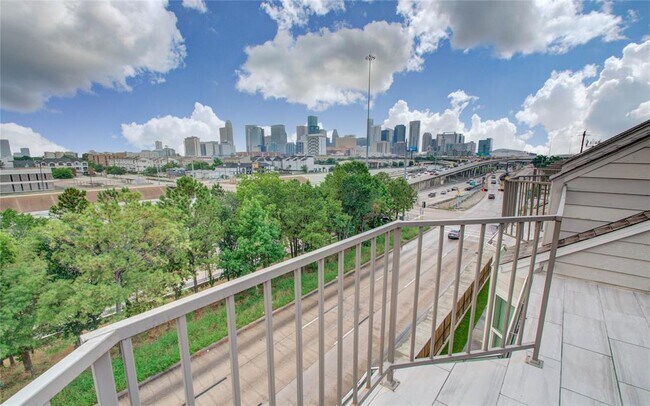 Building Photo - 2020 McGowen St