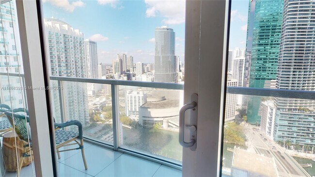 Building Photo - 500 Brickell Ave