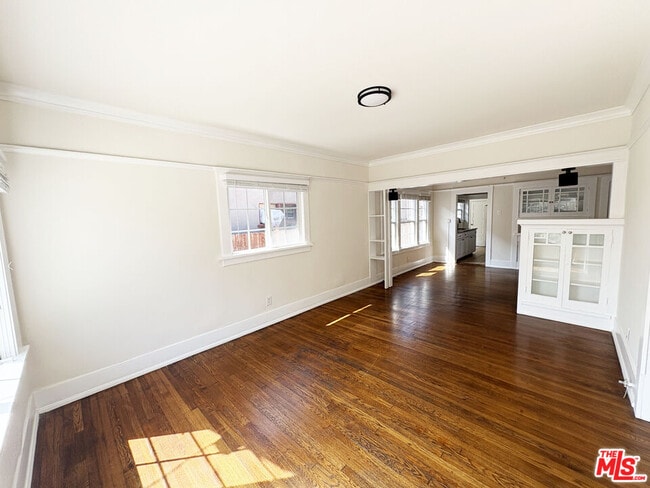 Building Photo - 1743 S Catalina St