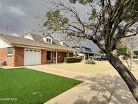 Building Photo - 10125 Chezelle Dr