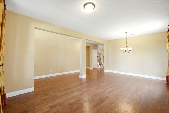 Building Photo - 11119 Hayden Falls Dr