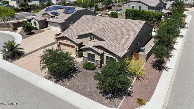 Building Photo - 9422 W Donald Dr