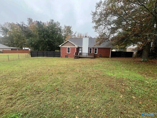 Building Photo - 111 Cepha Dr