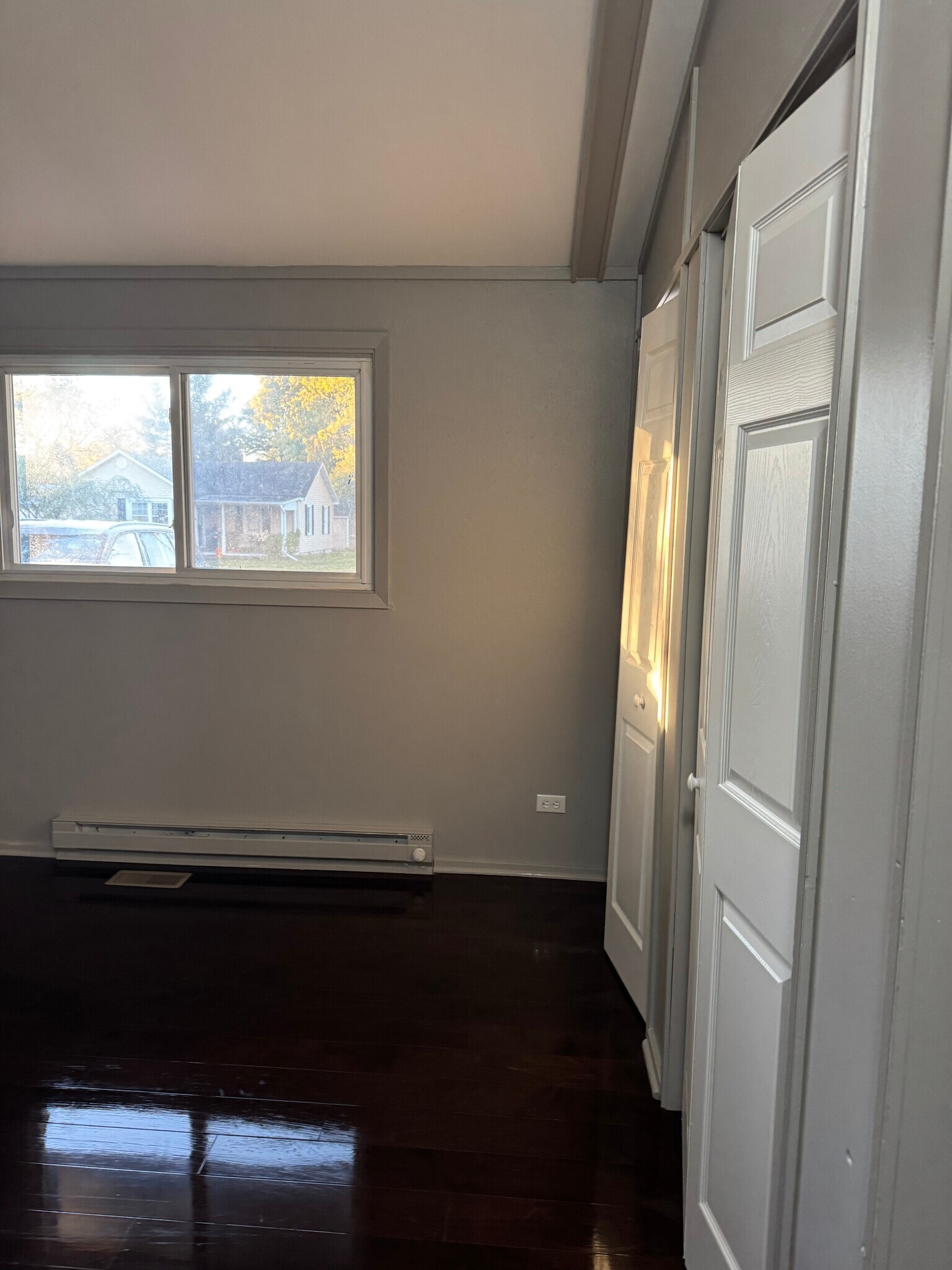 Building Photo - 502 E Emmons St