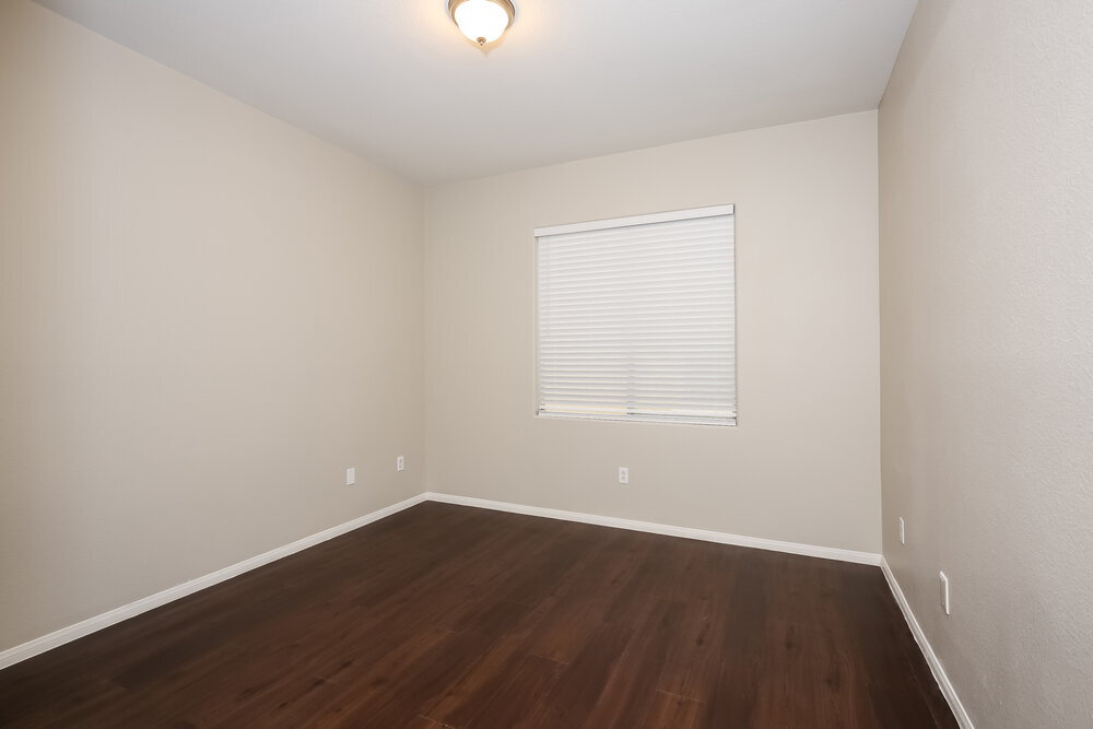 Building Photo - 324 Point Loma Ave