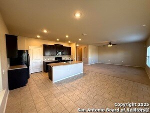 Building Photo - 6015 Cielo Ranch