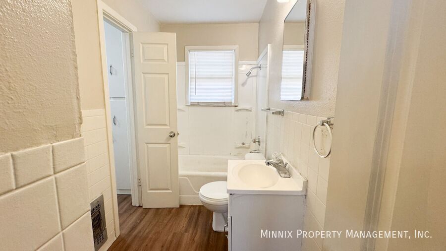 Building Photo - 3217 35th St