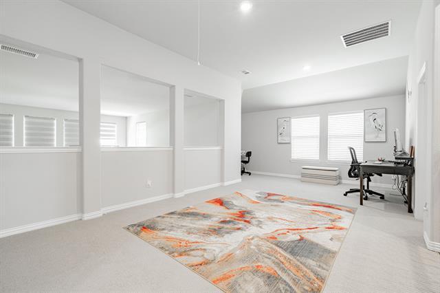Building Photo - 1000 Speargrass Ln