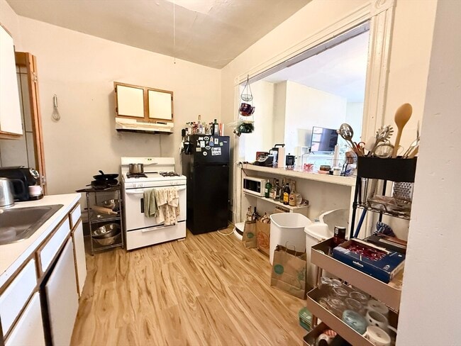 Building Photo - 26 Symphony Rd