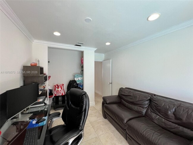 Building Photo - 11104 SW 139th Ct