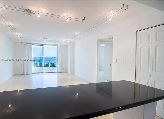 Building Photo - 770 Claughton Island Dr