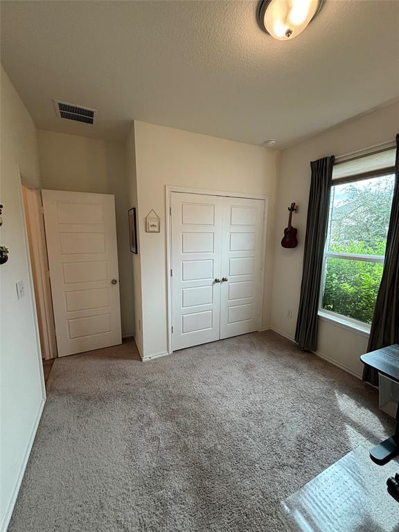 Building Photo - 8013 Philbrook Dr