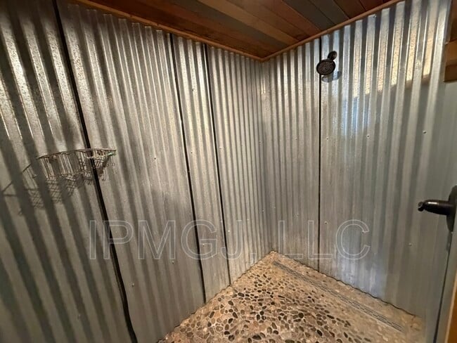 Building Photo - 201 Plateau Ave