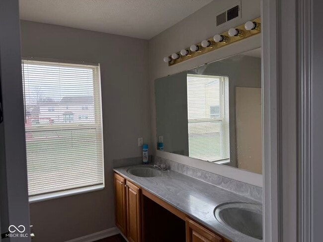 Building Photo - 3148 Kelsey Cir