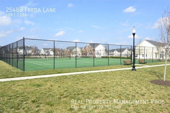 Building Photo - 25488 Freda Ln