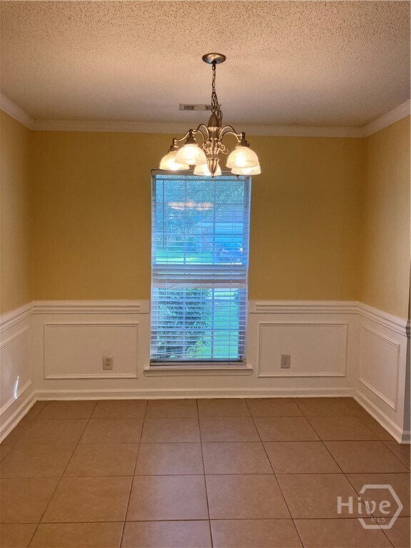 Building Photo - 164 River Bend Dr