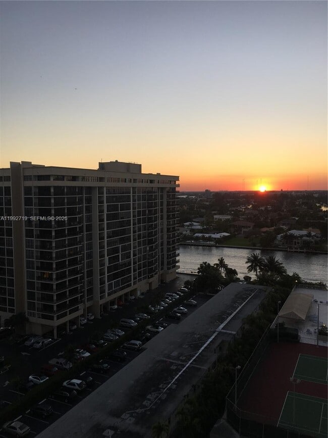 Building Photo - 1985 S Ocean Dr