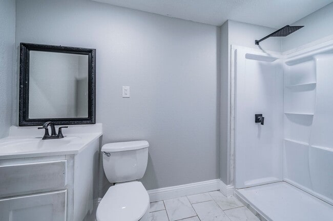 Building Photo - Beautiful home in Fort Worth!