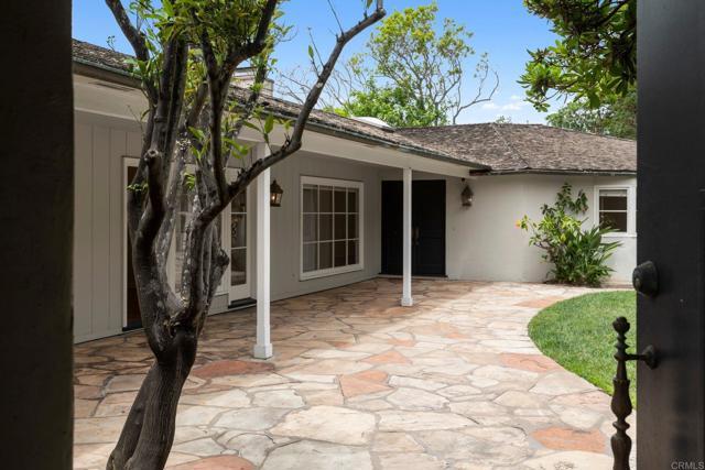 Building Photo - 7851 Hillside Dr