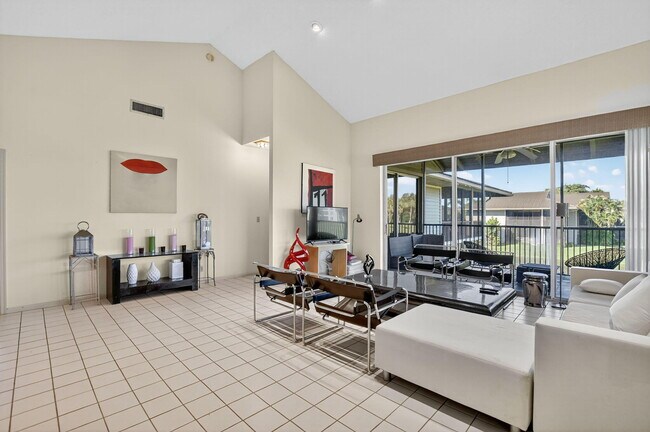 Building Photo - 7623 Cinebar Dr