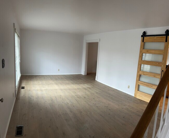 Building Photo - 1625 Tulip Tree Rd