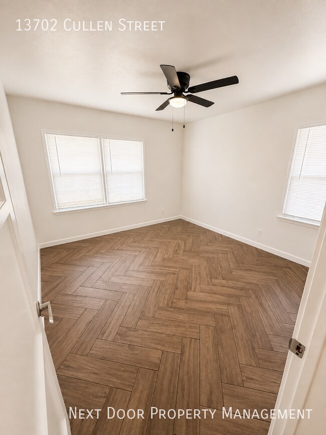 Building Photo - 13702 Cullen St