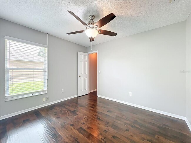 Building Photo - 9134 Sabal Palm Cir