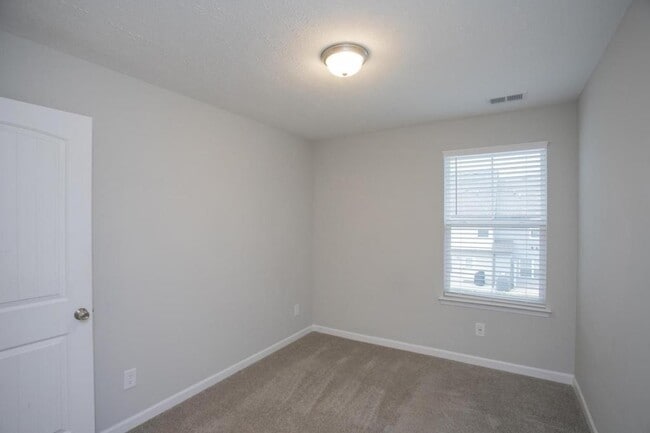 Building Photo - 429 Rick Mccormick Dr