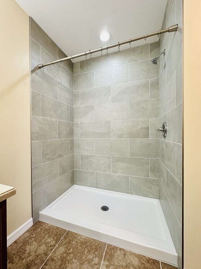 Building Photo - 9375 Aegean Cir