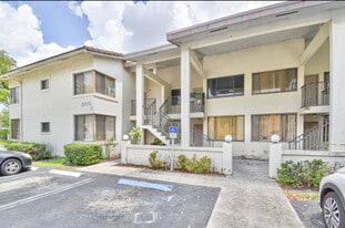 Building Photo - 3100 NW 46th St