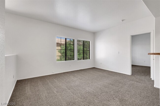 Building Photo - 2041 Hussium Hills St