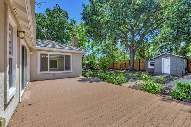 Building Photo - Wow! What a Great Home! SHORT TERM LEASE T...