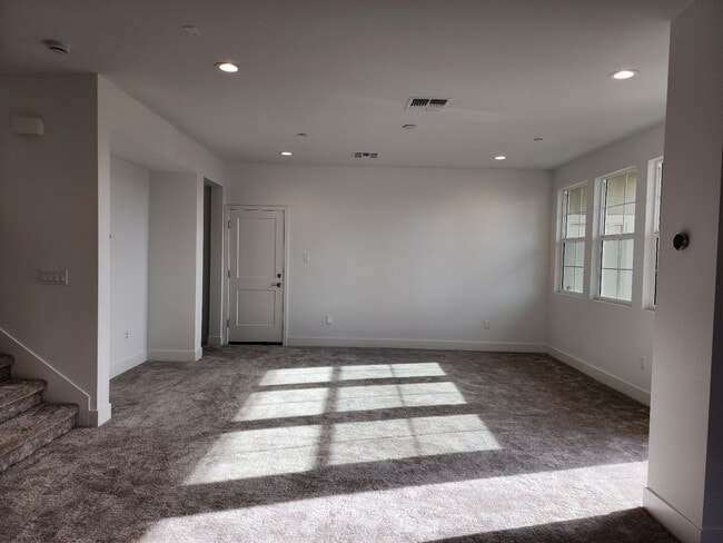 Building Photo - 2916 Liscum St