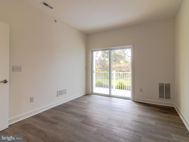 Building Photo - 33530 Old Salt Ln