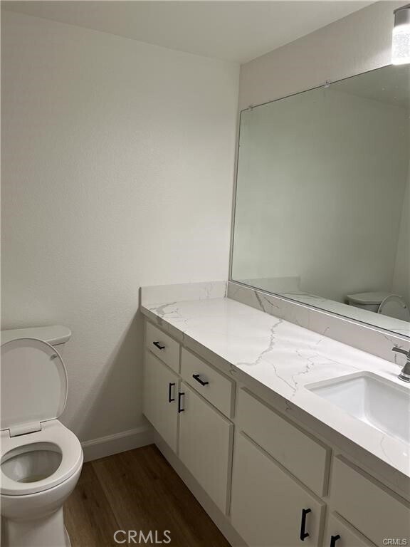 Building Photo - 2800 Plaza del Amo