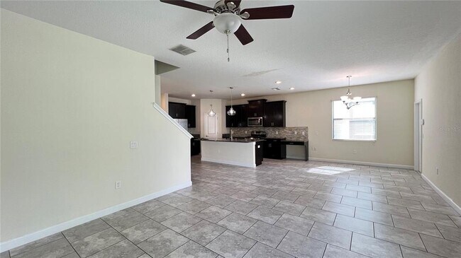 Building Photo - 7755 Purple Finch St