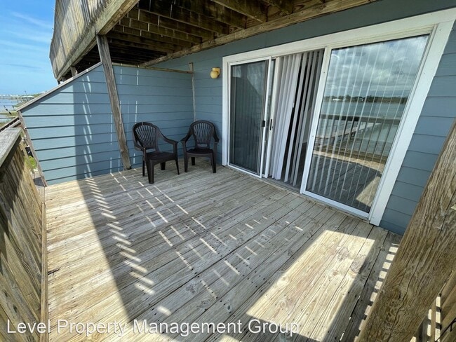 Building Photo - 3 br, 2 bath House - 1484 Sandpiper Lane, ...