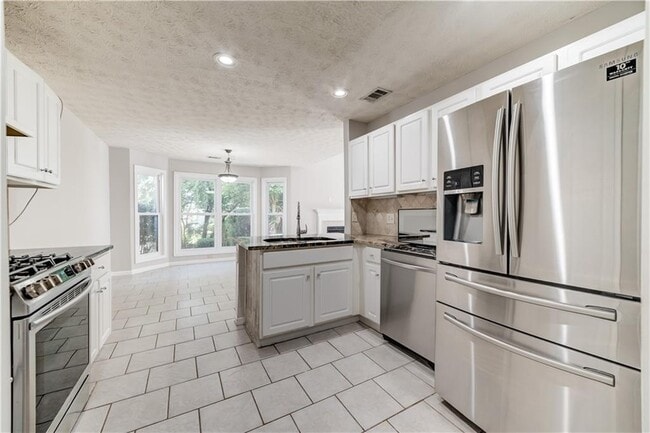 Building Photo - 3171 Avensong Village Cir