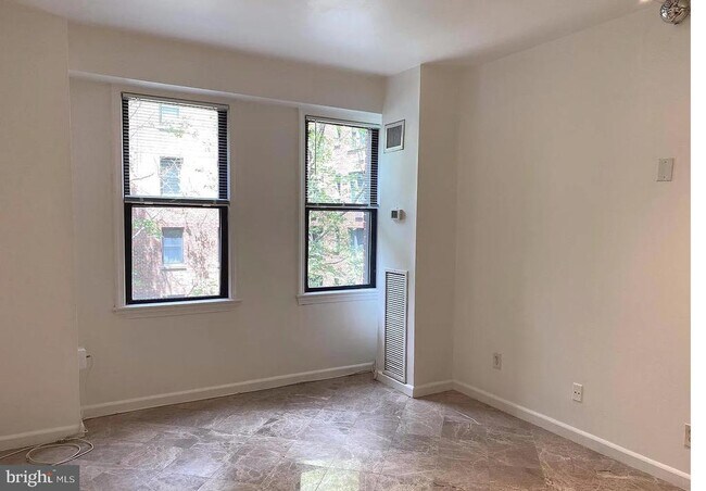 Building Photo - 2515 K St NW