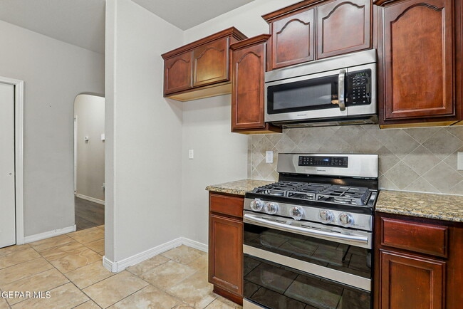 Building Photo - 14329 Owl Point Ave
