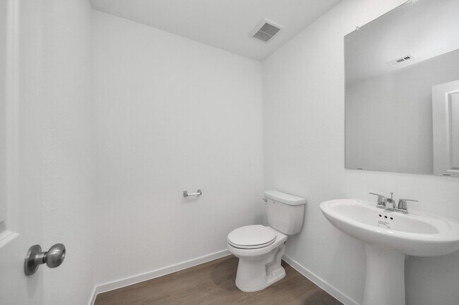 Building Photo - 13499 Sonali Springs Dr