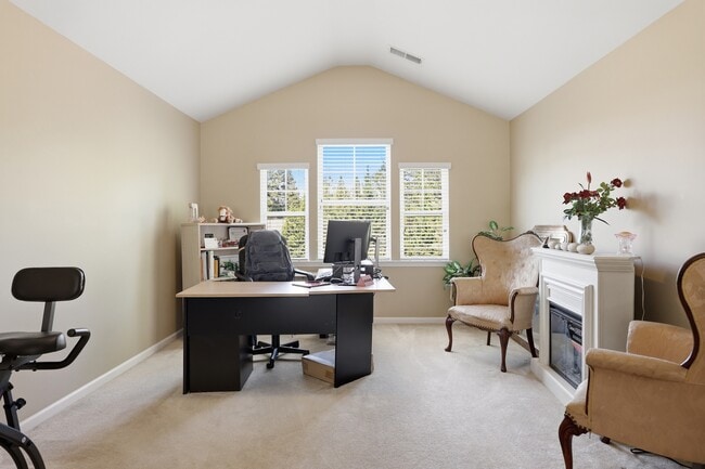 Building Photo - 4008 La Crema Dr