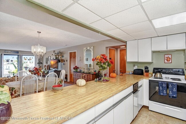 Building Photo - 77 E Water St