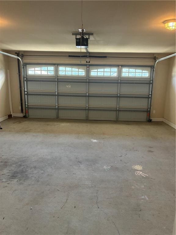 Building Photo - 9646 Estate Dr