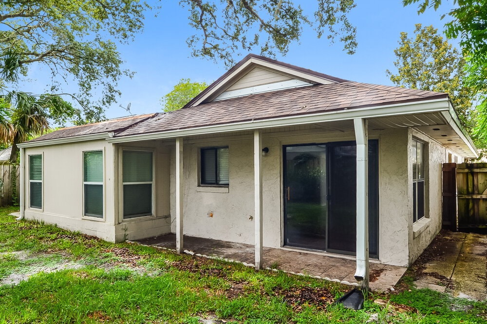 Building Photo - 321 Alba Ln