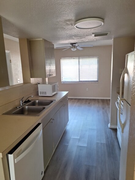 Building Photo - 5310 26th St W