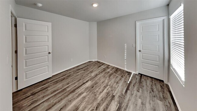 Building Photo - 12032 SW 36th St