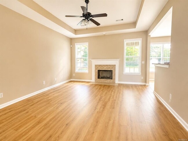 Building Photo - 9013 Black Cherry Trl