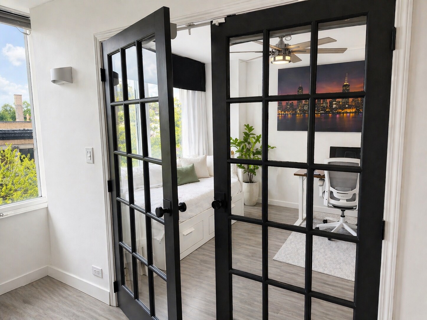 Building Photo - 444 W Fullerton Pky